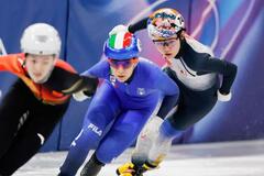 モーグル男子、堀島首位で決勝へ