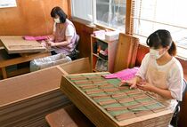 杉線香作りが最盛期　日光