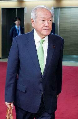 自民、暫定予算の編成で協議