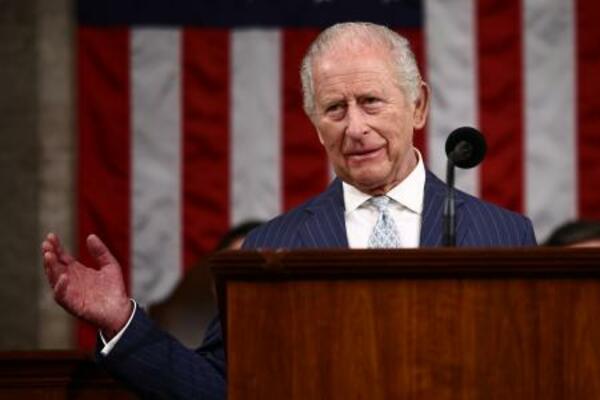　２８日、米連邦議会の上下両院合同会議で演説する英国のチャールズ国王＝ワシントン（ゲッティ＝共同）