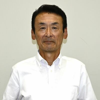 小塙斉氏