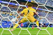 Ｗ杯、アルゼンチンが２回戦へ