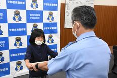 小４の娘と母親が倒れた女性助ける　宇都宮東署から感謝状