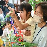 「早く元気になってね」願い込め　下野のとちぎハウス　保育園児が七夕飾り