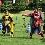 雷都を守る希望の戦士　ご当地ヒーロー「オリオン戦隊ＬＲＴ」お披露目　宇都宮で開業１周年記念