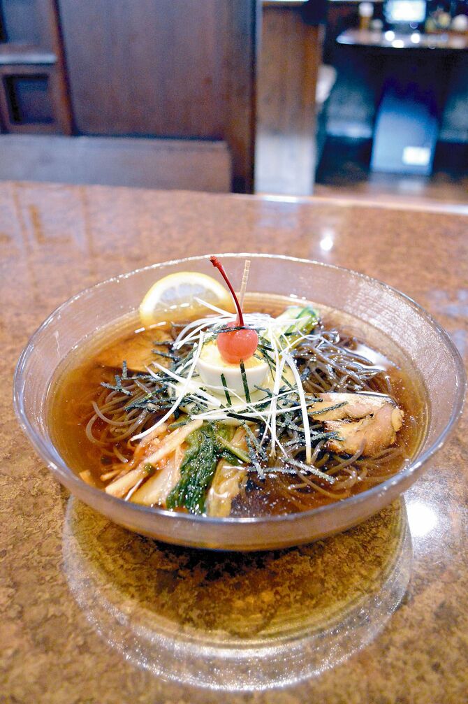 野菜の甘みが出ているスープ。お酢をかけても◎
