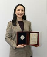 宇都宮出身の片岡さん、日本学術振興会賞 受賞 翻訳文化研究の新局面開く…