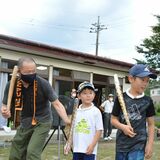 役者集まりにぎやかに　茂木の獅子舞「河井のささら」練習始まる