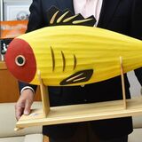 黄ぶなの曲げ物、宇都宮市に寄贈　県伝統工芸士の村田さん
