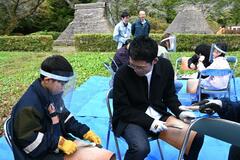 石器作り、狩り…古代体感