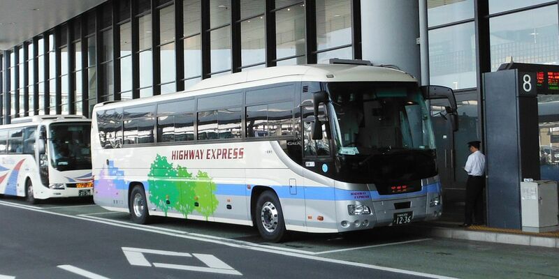 関東自動車のマロニエ号（関東自動車ホームページから転載）