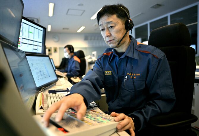 １１９番通報のたびに神経を研ぎ澄ませ、夜のＳＯＳに向き合う＝２月２日午後９時50分、宇都宮市大曽２丁目、磯真奈美撮影