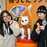 「餃子犬じゅうべえ」が宇都宮に“凱旋”　JR宇都宮駅２階西口に設置しお…