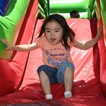 クイズに巨大遊具、佐野の「こどもフェス」にぎわう　あすまで各種イベント…