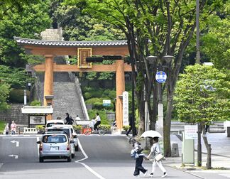 宇都宮氏は「武士とは違う」存在？　二荒山神社と城の地形から歴史ひもとく　元県考古学会会長が講演