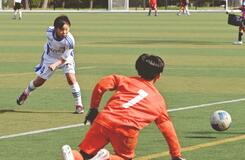 ともぞう 首位キープ