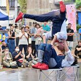 妙技多彩、県都に華　宇都宮で「大道芸フェス」　10日まで