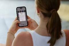 豪、４７０万のアカウント停止