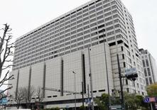 風俗に女性紹介、罪認める