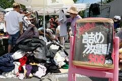 【衣服購入額、バブル期から半減】消費者の価値観、様変わり