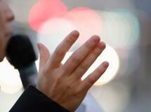 夫婦別姓４７％、通称拡大４３％