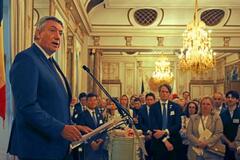 国交160年の始まり祝う