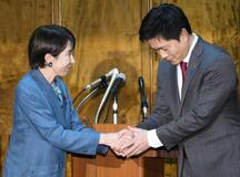 定数削減は「来年結論」