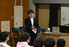 ラテン語さんが講演