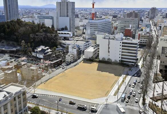 県庁前の県有地