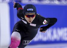 高木が前半首位