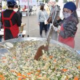 地元産野菜ふんだん「与一ちゃんこ」　国体イベントでＰＲ　大田原