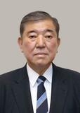 首相、週内にも経済対策指示検討