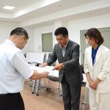 精神科病院に抜き打ち調査を　男性を強制入院させた事案受け、原告らが栃木県に要望