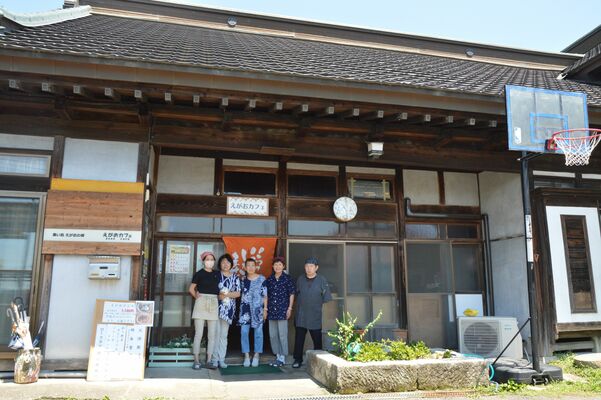 築１６０年の古民家を利用した店舗