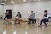 公演に向け稽古をする邦楽ゾリスデンのメンバー＝宇都宮市文化会館