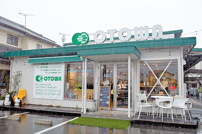 ベルモール近くの店舗