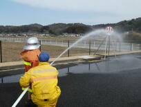 消防団の家族ら 現場や活動体験