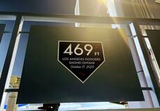 大谷「場外弾」記念プレート設置