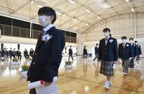 台風被災の小学校で卒業式　鹿沼