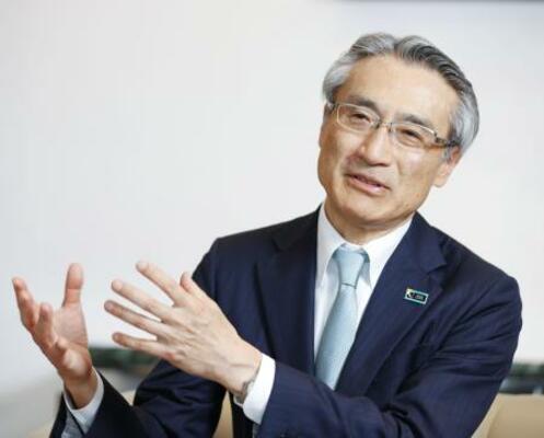 　インタビューに答える明治安田生命保険の永島英器社長