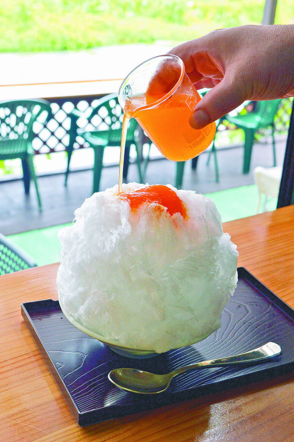 涼を味わう㊦ 天然氷のかき氷クールダウン 真夏のもふもふ｜ASPO特集