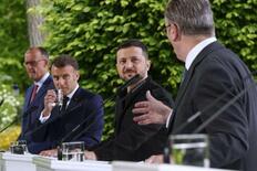 和平案や「安全の保証」協議へ