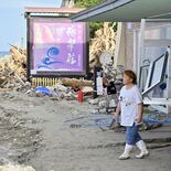 「忘れないで」写真記者が見た能登　夫を亡くした妻の涙、浸水した仮設住宅