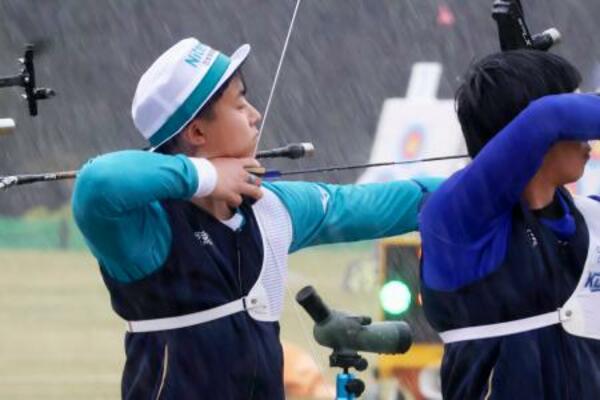　アーチェリー男子で愛知・名古屋アジア大会の代表に決まった舟橋悠矢＝夢の島公園アーチェリー場