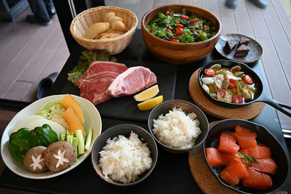 夕食の一例