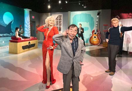 　米ロサンゼルスで観光を楽しむ北三郎さん（仮名）＝６月（支援者提供）