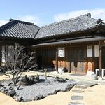 飯塚家住宅（那珂川）　国登録・明治時代　簡素な中にも優美な装飾　往時をしのぶ宿泊施設に