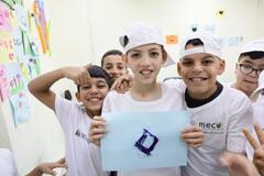 【世界の街から】分かち合い