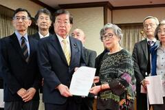 賠償金支払わせるのは「必須」