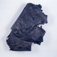 下古館遺跡の烏帽子　栃木県埋蔵文化財センター・大木丈夫さん　出土が珍しい黒い帽子　かぶらないと恥ずかしい